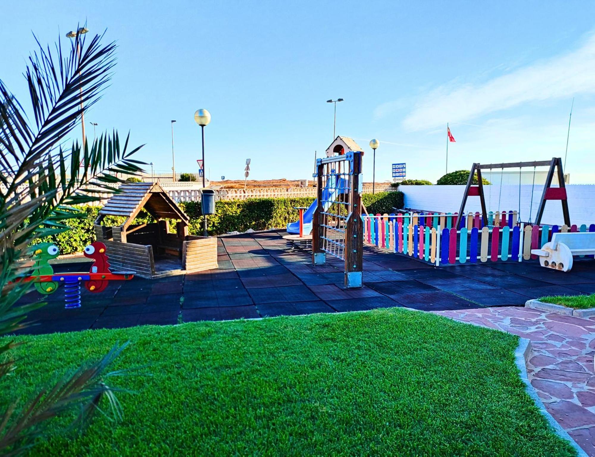 Premium Con 5 Piscinas Barbacoa Tenis Frontenis Appartement *